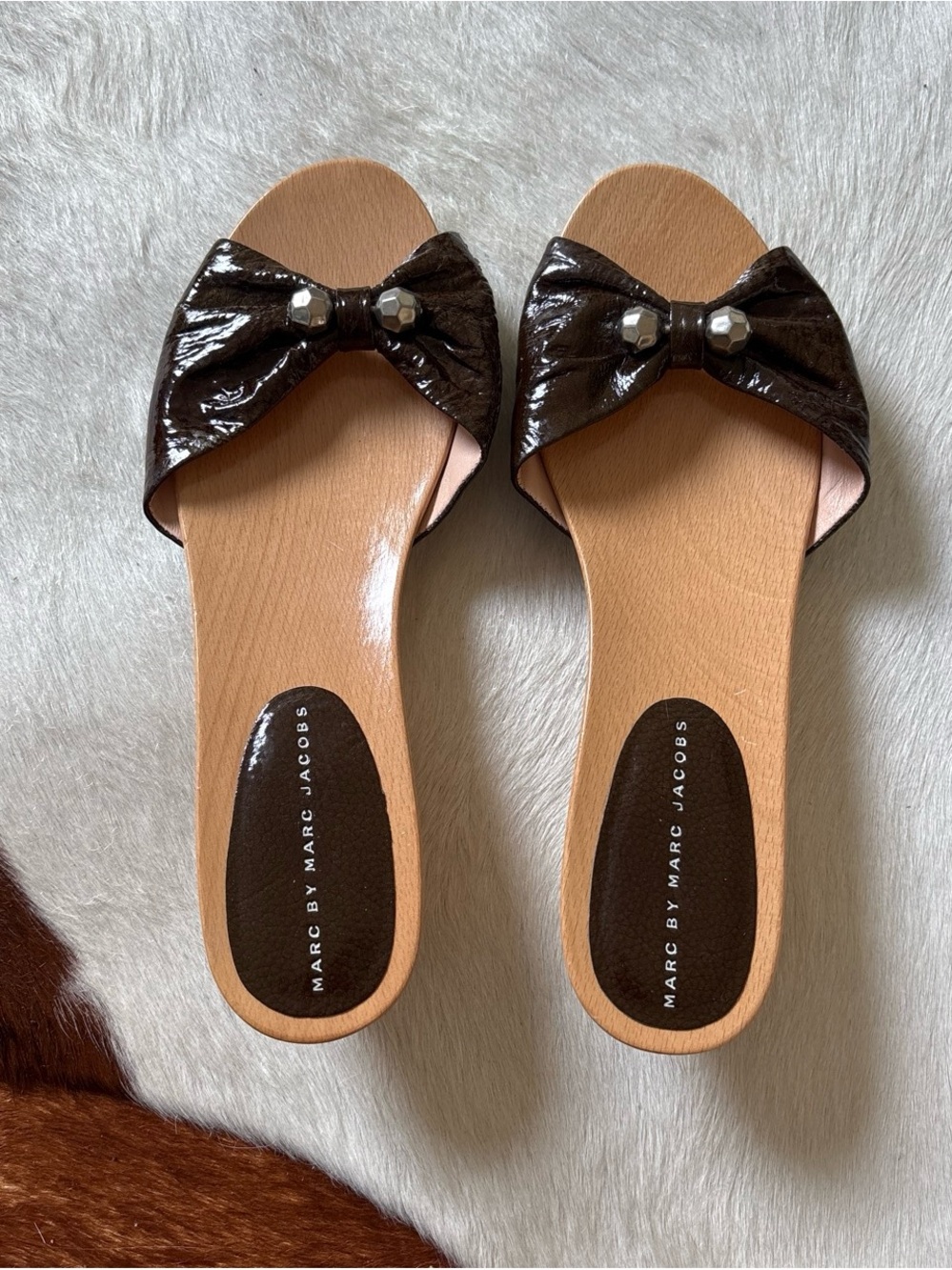 Marc By Marc Jacobs Dark Brown Patent Bow Slide Sandals